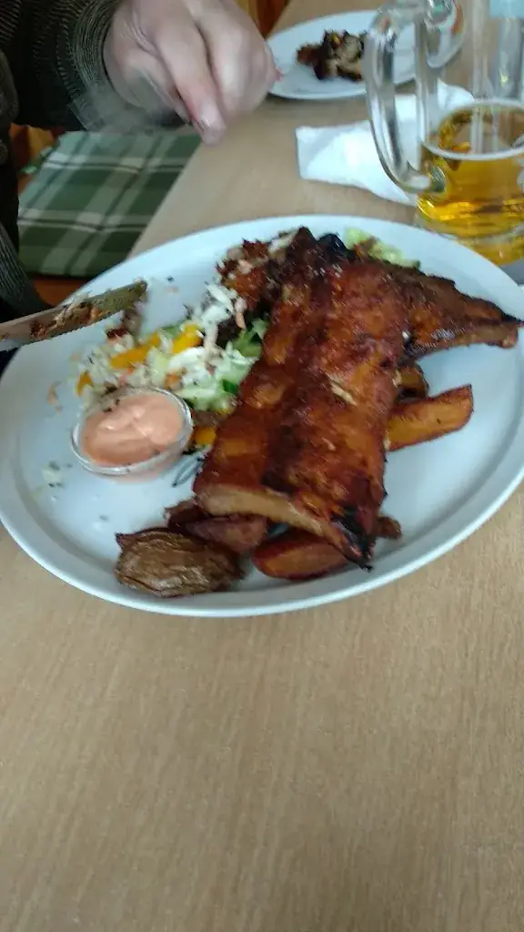 Maciej Sees_San Lorenzo Pizzeria_Drasenhofen_review