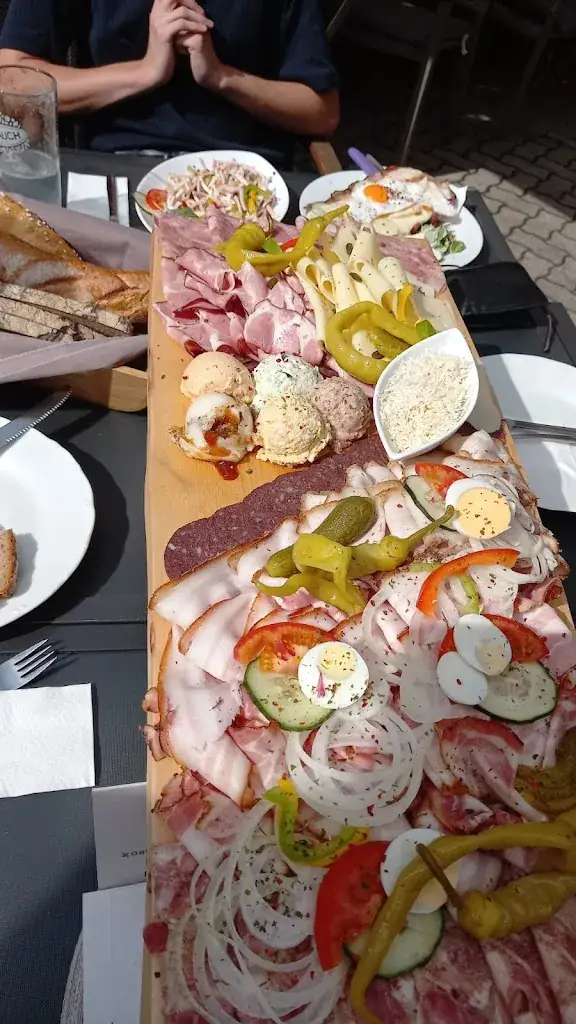 Menu_DORFHEURIGER Elisabeth_Brunn an der Wild_image_3