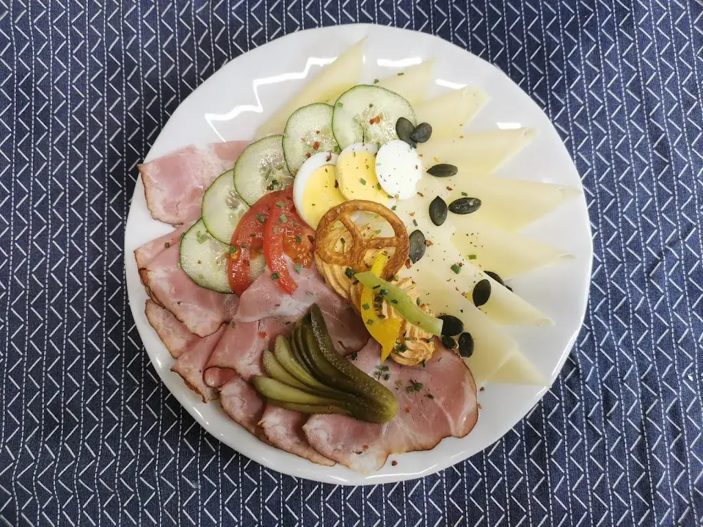 DORFHEURIGER Elisabeth_Brunn an der Wild_slider_image_3