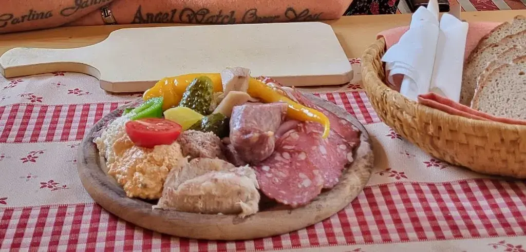 Jausenstation Raunjak_Ebenthal_slider_image_3