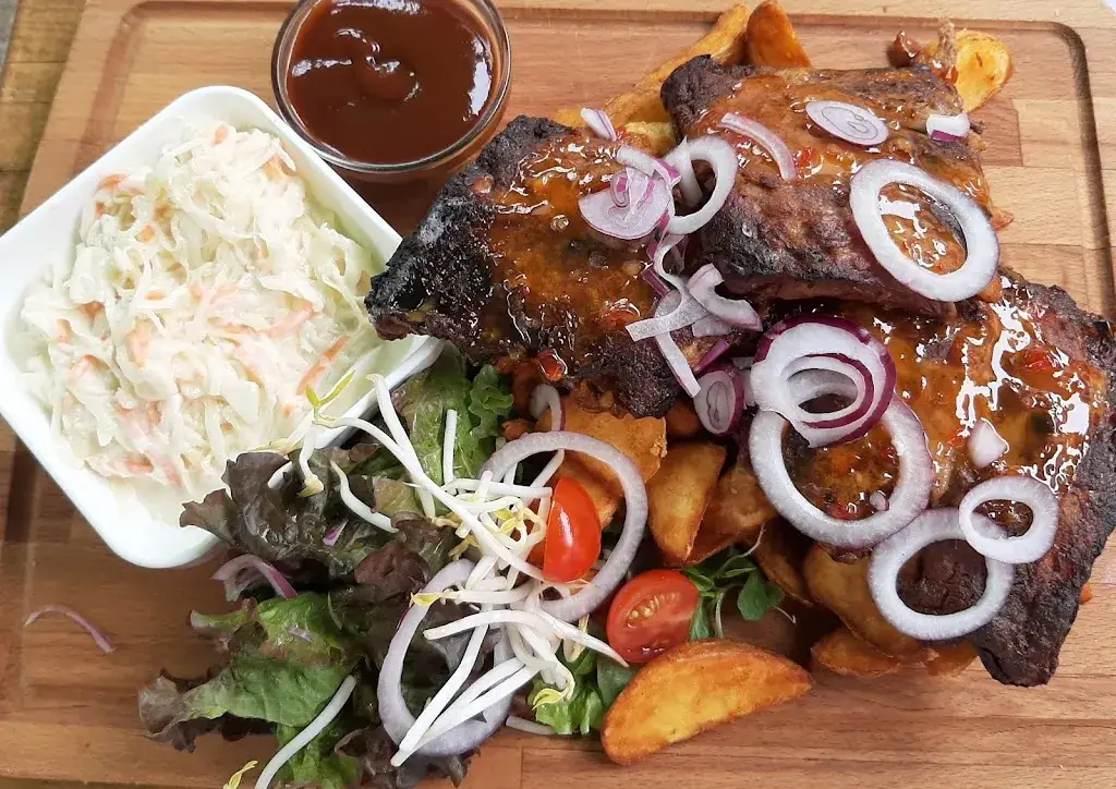 Gasthaus Wildrose zum Wehrturm_Drösing_slider_image_3