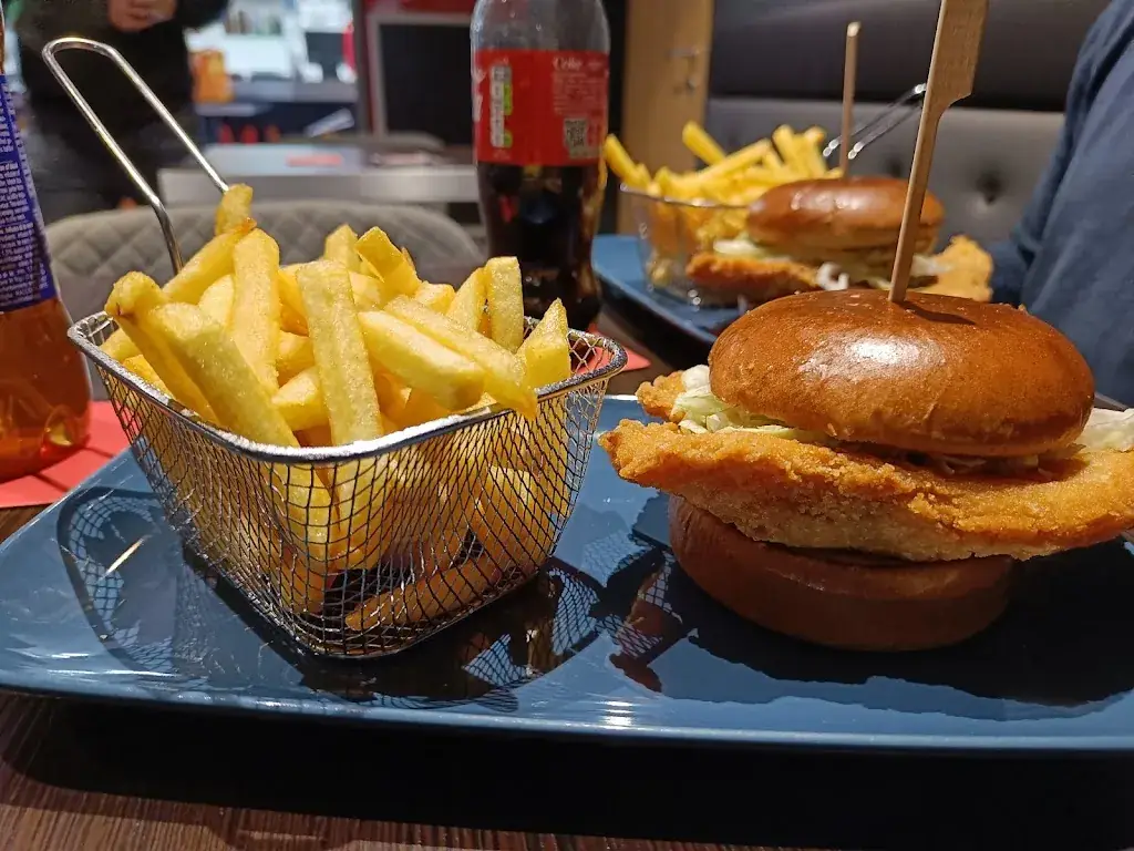 Khaled Habiby_Undaaan Asia meets Europe_Ebergassing_avis