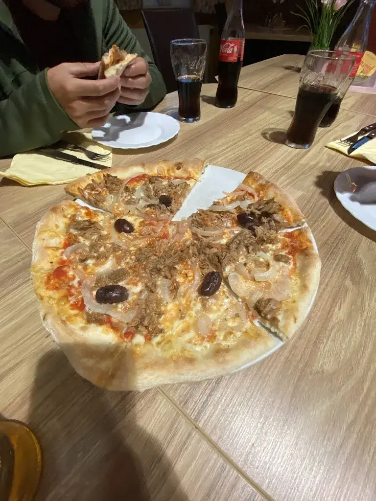 Pizzeria Al Contadino_Ebergassing_slider_image_2