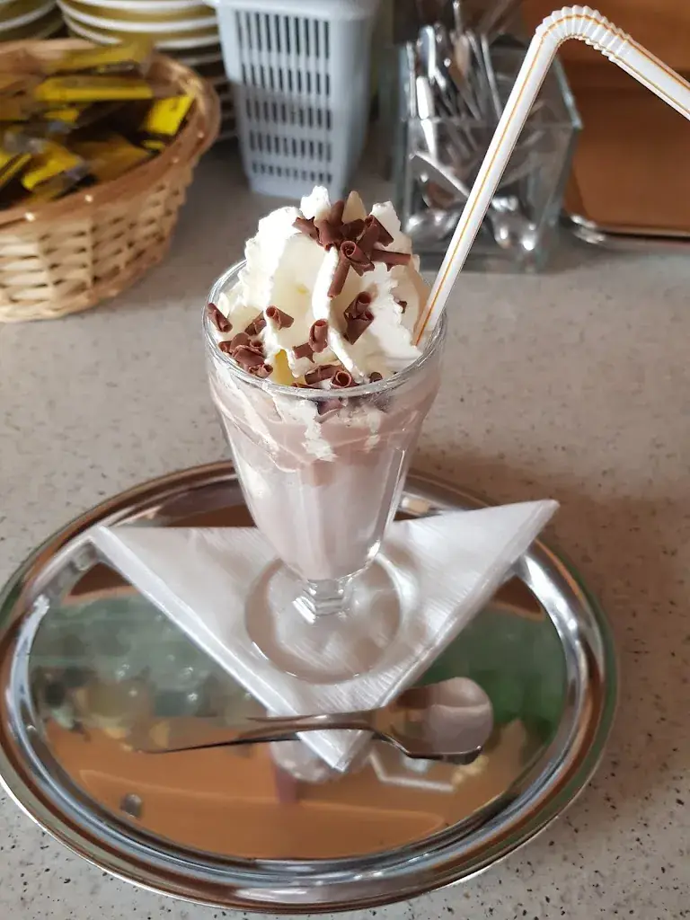 Menu_Cafe Cheers_Ebergassing_image_3