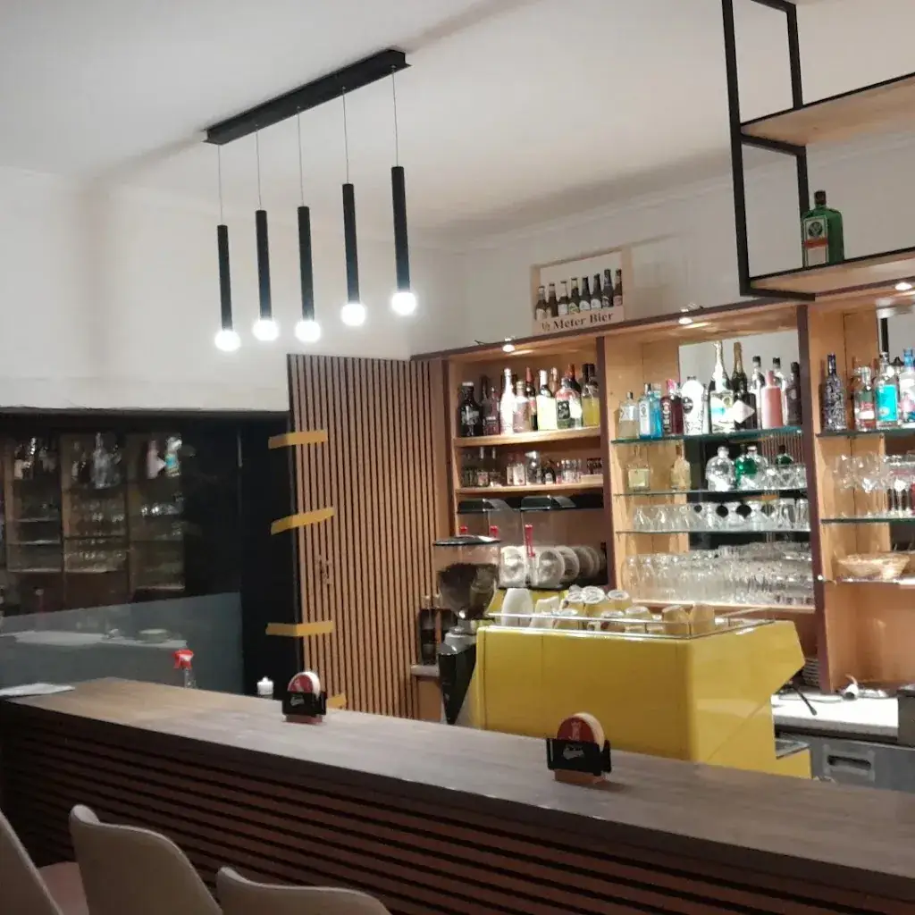 Cafe Cheers ristorante a Ebergassing
