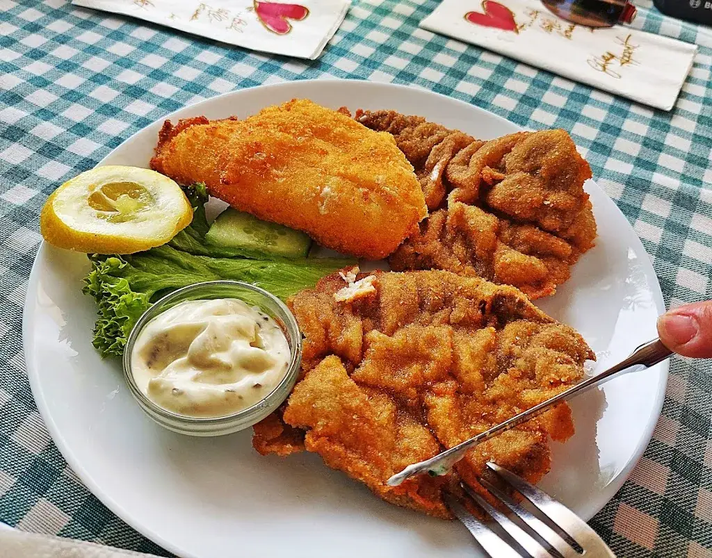 Eva Lustig_Gasthaus Lahmgruam_Ebergassing_avis