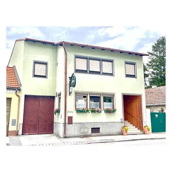 Gasthof Pflug restaurant à Ebergassing