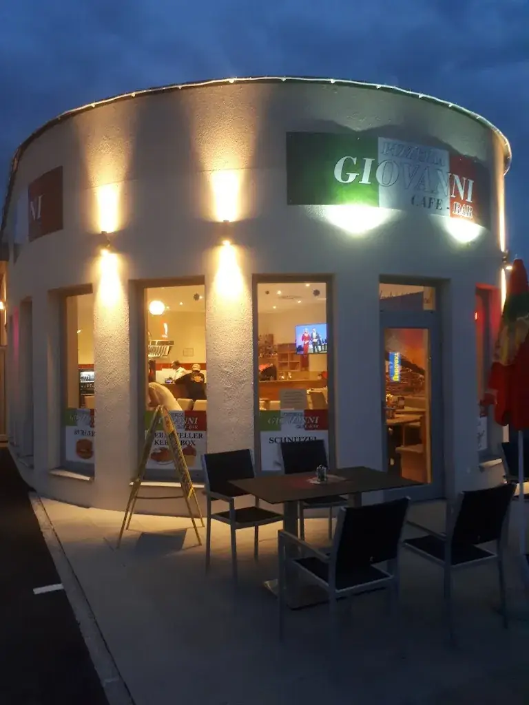 Karl Battyan_Ali's Pizza Haus_Grosspetersdorf_review