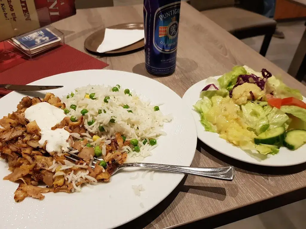 Ali's Pizza Haus_Grosspetersdorf_slider_image_3