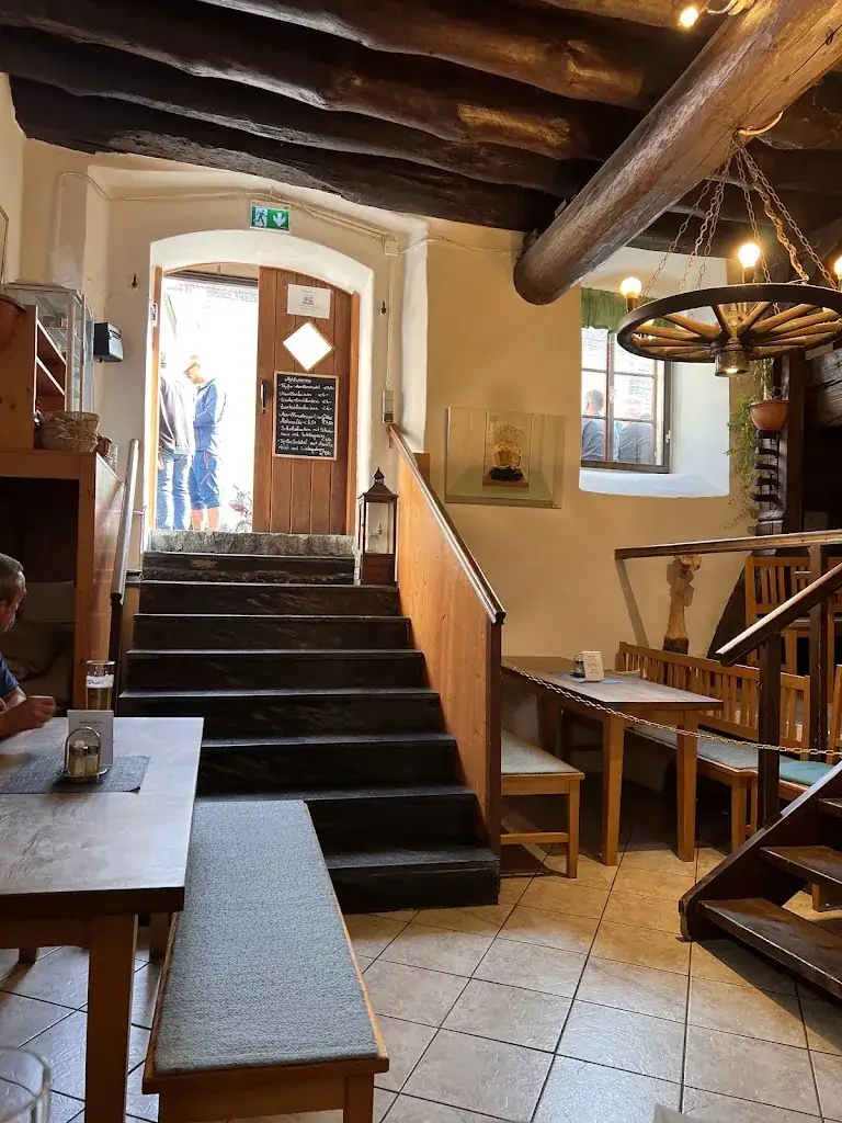 Luis Cintron_Altes Presshaus_Dürnstein_recensione