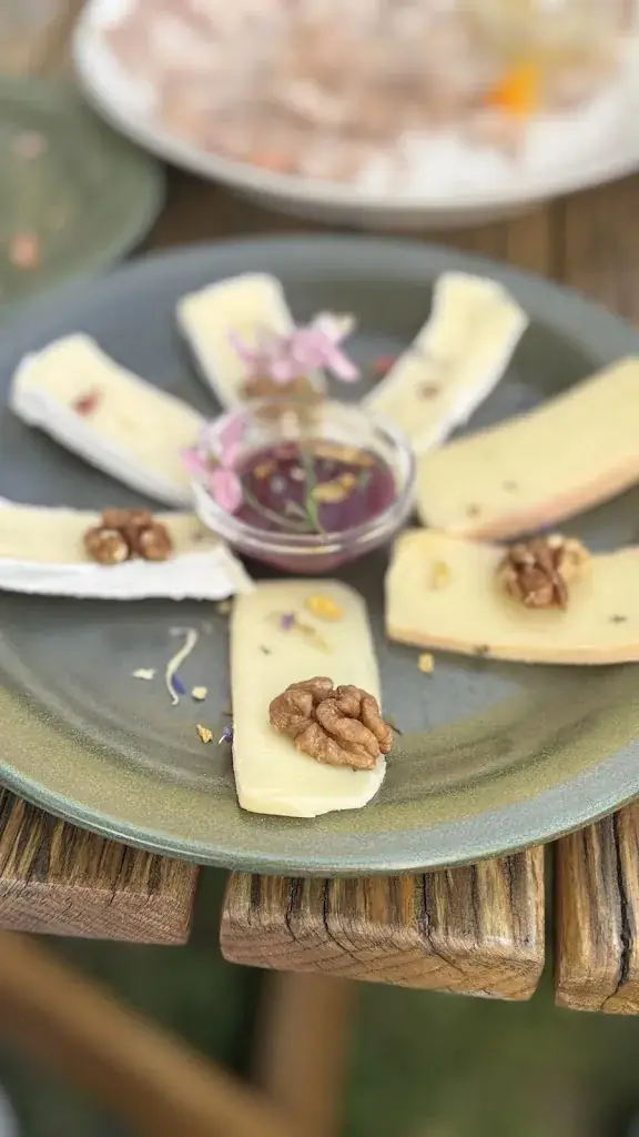 Ulrike Haury_Leonhartsberger Herbert - Weinbau_Dürnstein_avis