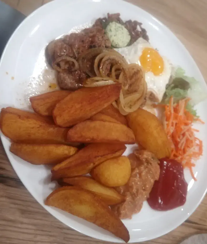 Gotsch L_Heuriger Fam.Heiling_Ebreichsdorf_avis