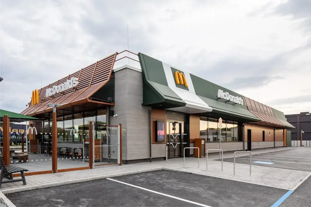 McDonald's Ebreichsdorf_Ebreichsdorf_slider_image_1