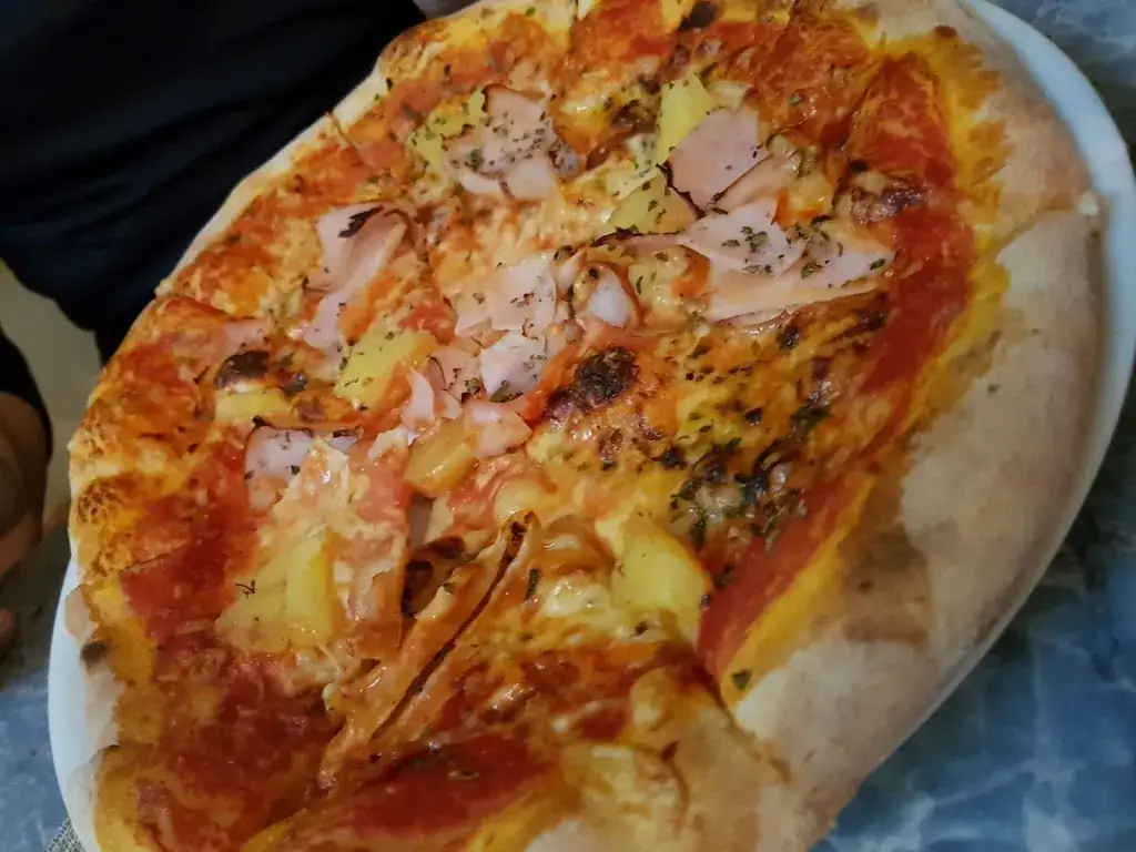 Ada's Pizzastube_Eichgraben_slider_image_2