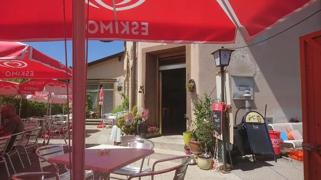 Gasthaus Zum Goldnen Anker restaurant à Eichgraben