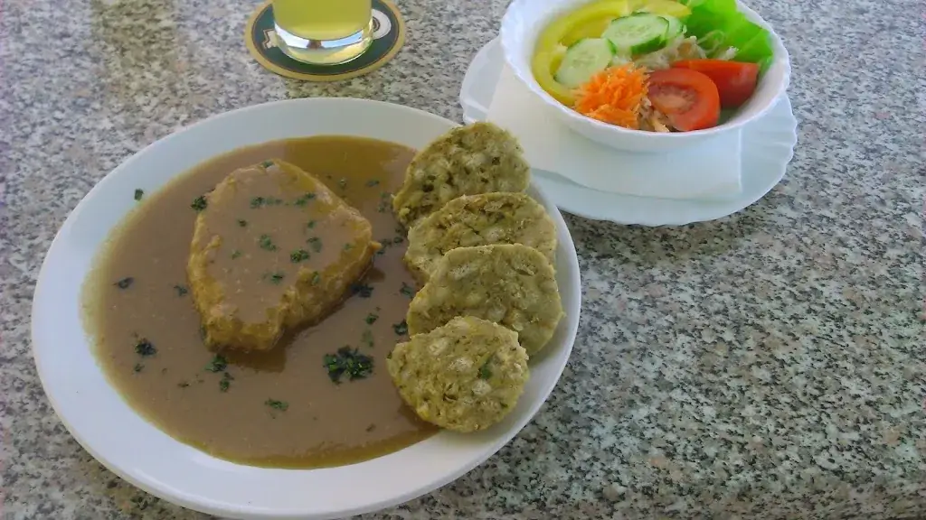 Restaurant Engel ristorante a Engelhartstetten