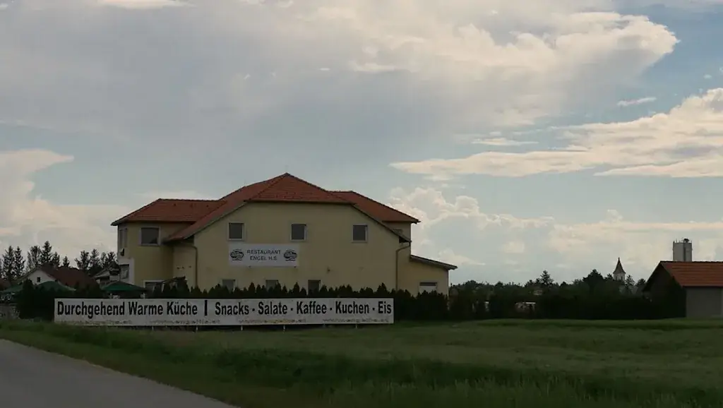 Restaurant Engel_Engelhartstetten_slider_image_2