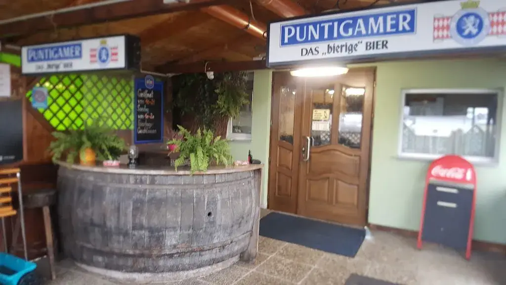 Charlys Grillimbiss Zur Linde ristorante a Ennsdorf