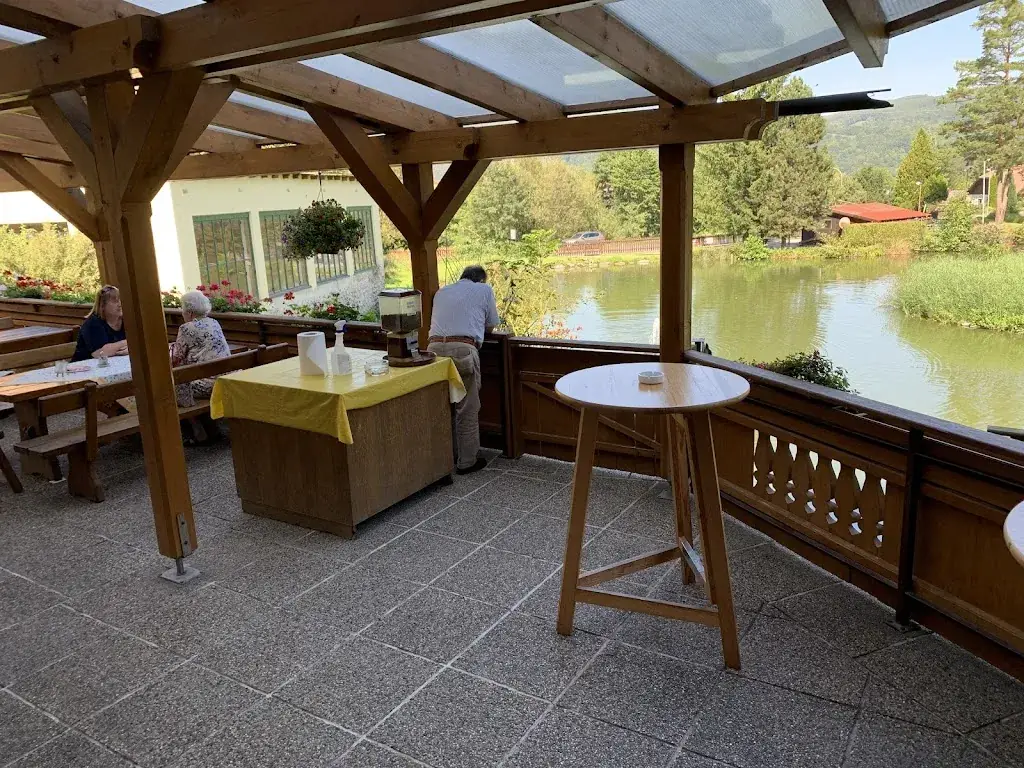 Restaurant Schrammelteich restaurant à Enzenreith