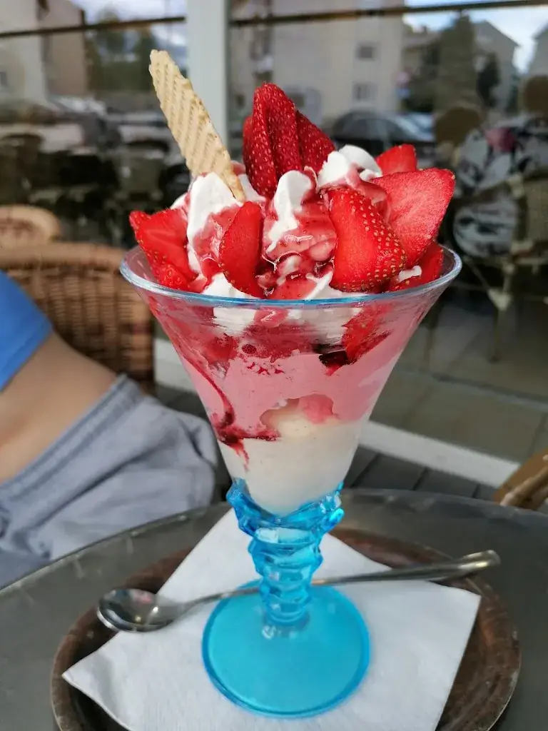 Menu_Eissalon Ice Dream_Eggendorf_image_1