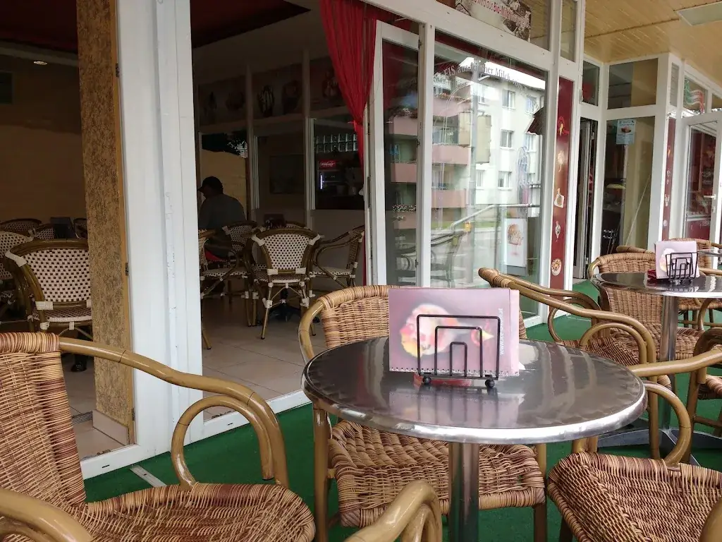 Eissalon Ice Dream restaurant à Eggendorf