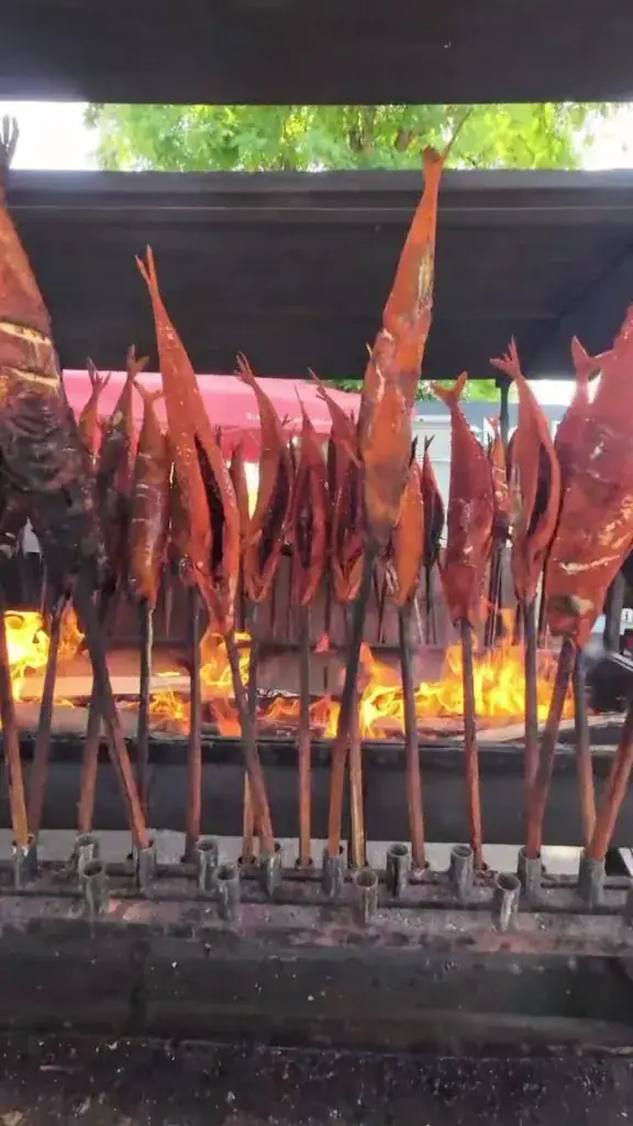 Steckerlfische Fam. Graf Emmersdorf_Emmersdorf an der Donau_slider_image_2
