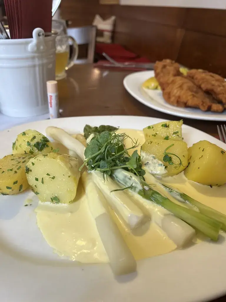 Dominika Nosková_Rathauskeller - Der Melker Gasthof_Emmersdorf an der Donau_review