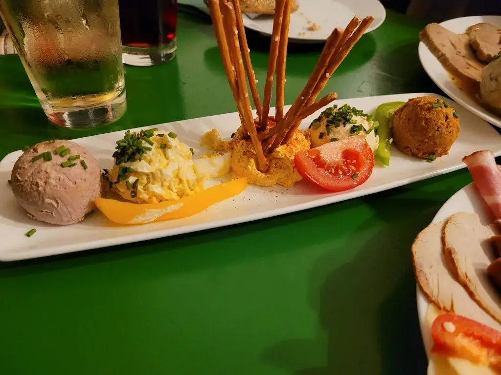 Menu_Heuriger zum Weißen Kreuz_Enzersdorf an der Fischa_immagine_5