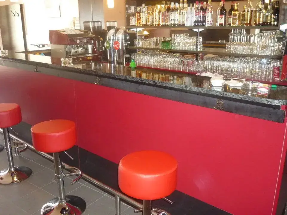 Atlantis - Café Bar Pizzeria ristorante a Enzersdorf an der Fischa