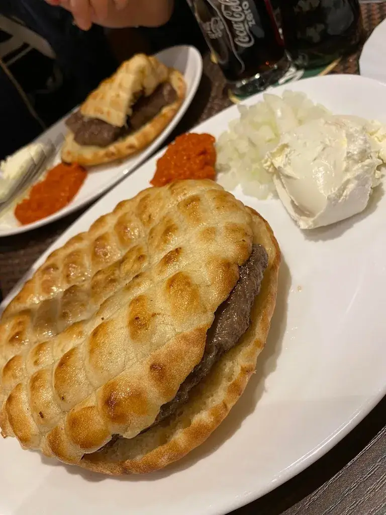 Atlantis - Café Bar Pizzeria_Enzersdorf an der Fischa_slider_image_2