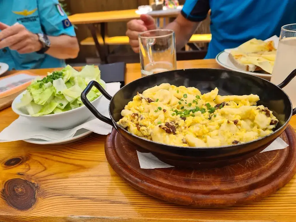 Rudolf Reitmayer_Heuriger Weinbau Pflüger_Enzersdorf an der Fischa_recensione