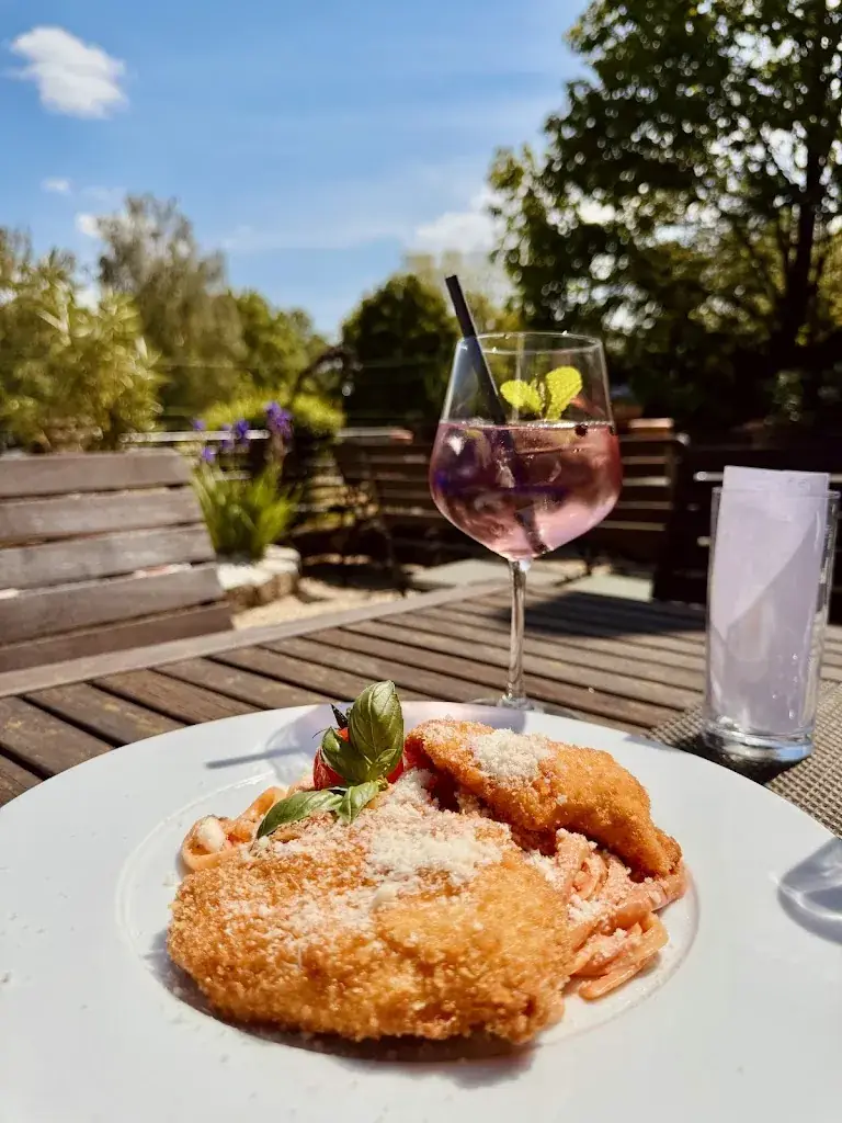 Merlin_Buschenschank Praschinger_Enzersfeld_recensione