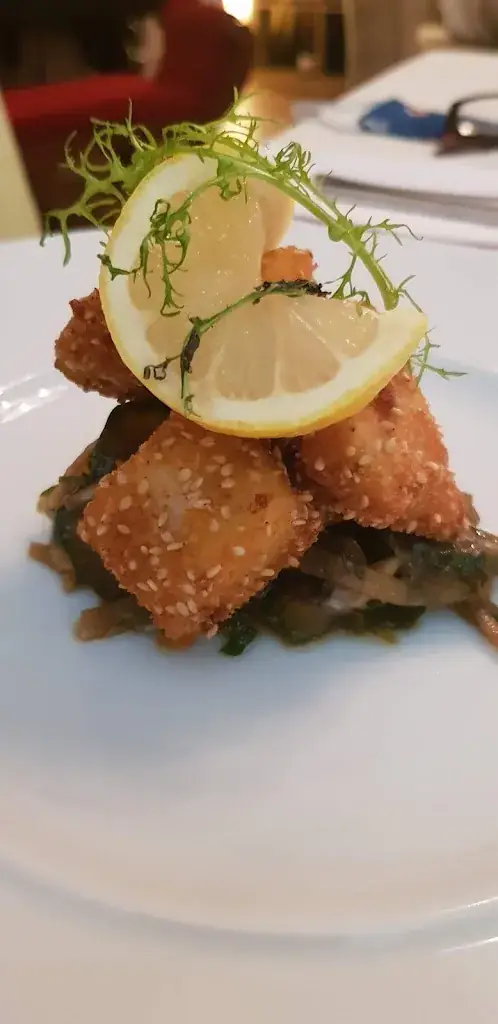 Renate Knorr_Buschenschank Praschinger_Enzersfeld_recensione