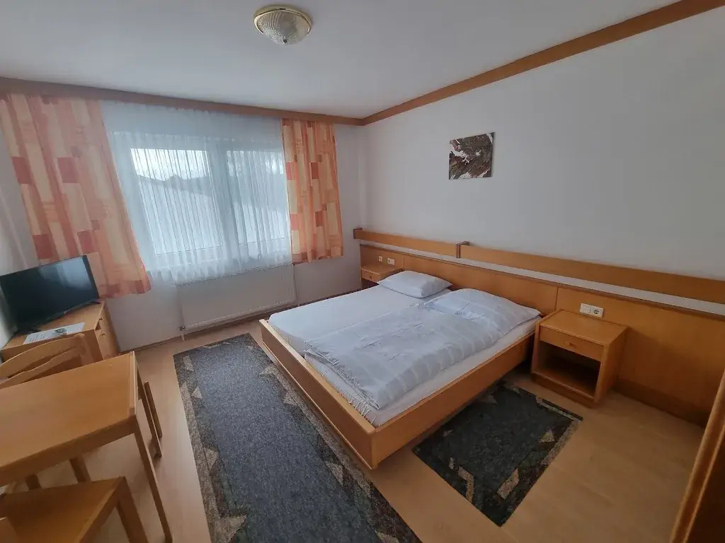 Gasthof-Pension Scheiterer_Enzersfeld_slider_image_2