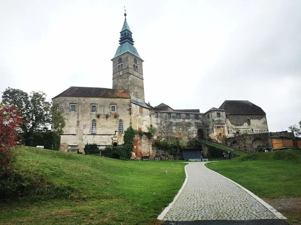 Burgrestaurant Pelikan Güssing_Güssing_slider_image_3