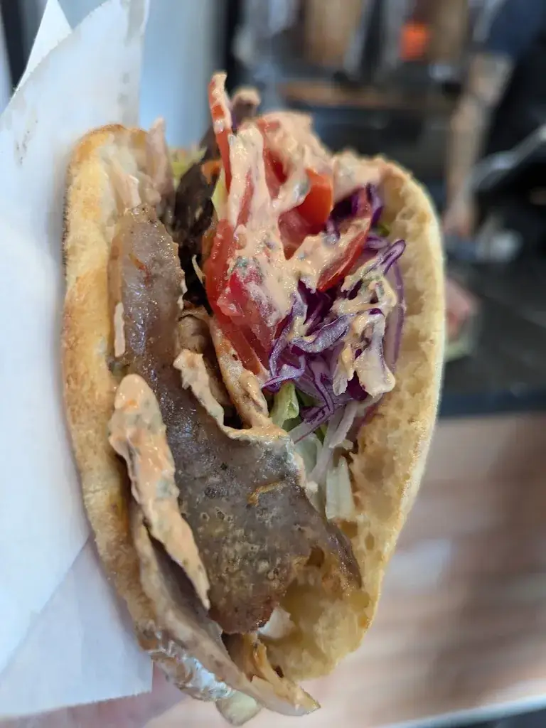 Edgar Schörg_Tilos Döner_Ernstbrunn_review
