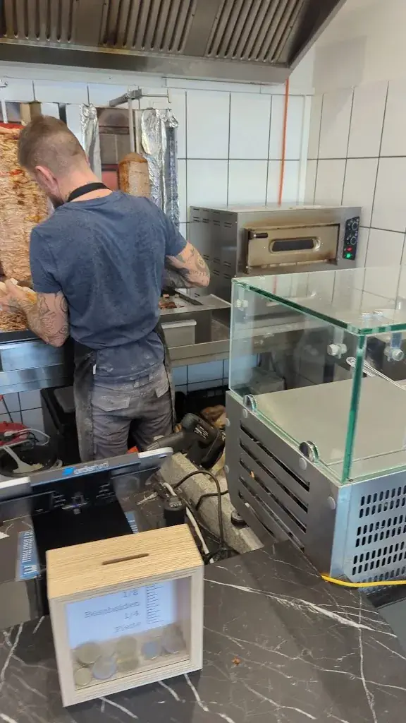 Tilos Döner_Ernstbrunn_slider_image_2