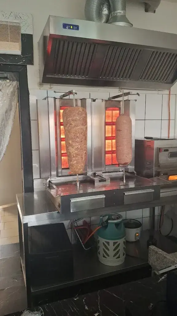 Tilos Döner_Ernstbrunn_slider_image_3