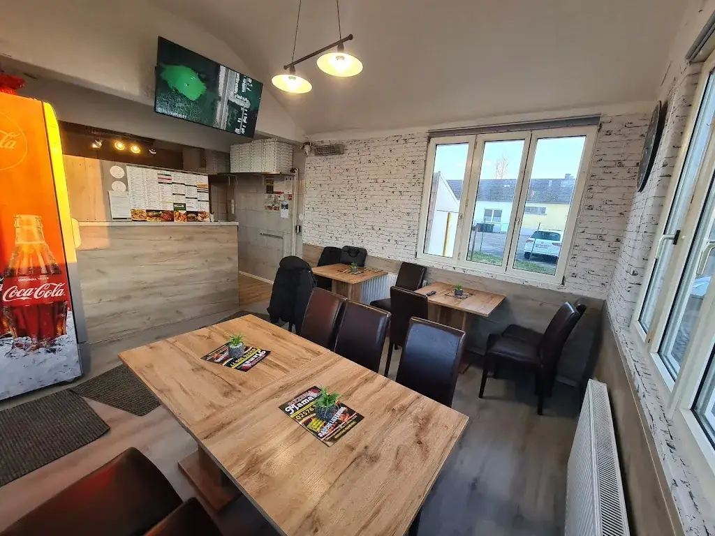 Pizzeria MAMA ristorante a Ernstbrunn
