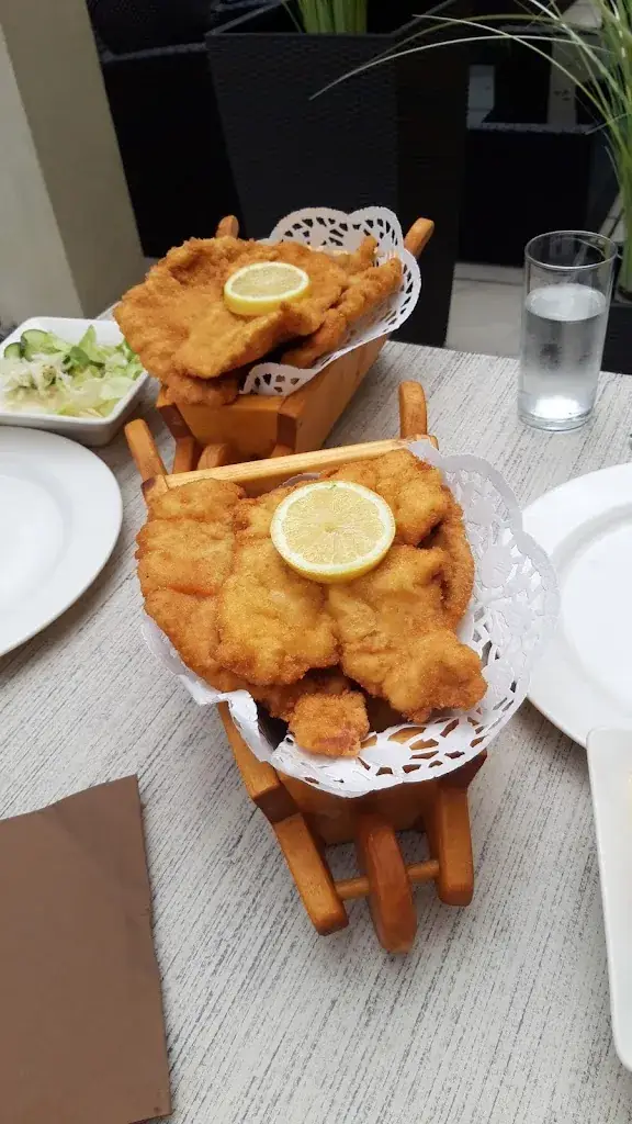 Gasthaus Burgkeller_Feistritz am Wechsel_slider_image_1