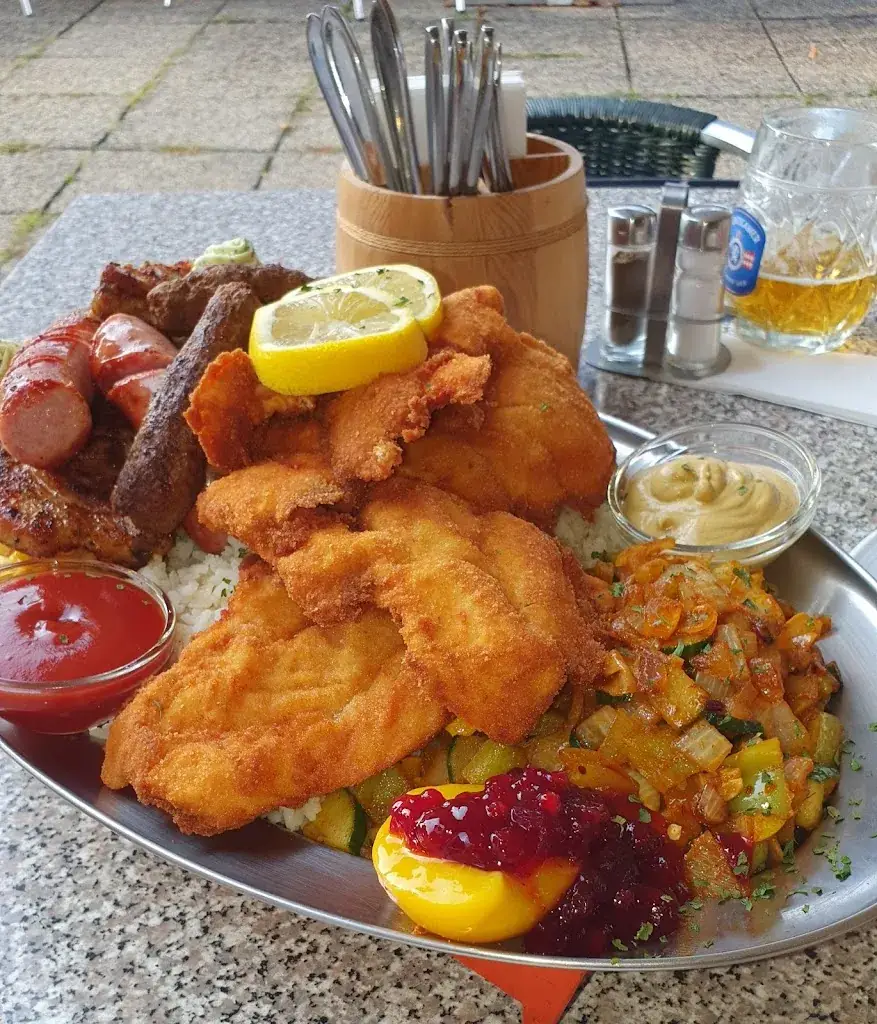 Gasthaus zur Burg_Güssing_slider_image_3