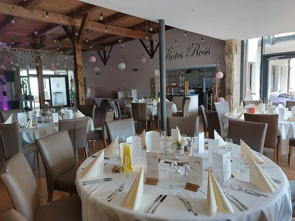 Gasthaus Rotes Roß Inh. Georg Krämer_Eschenau_slider_image_1