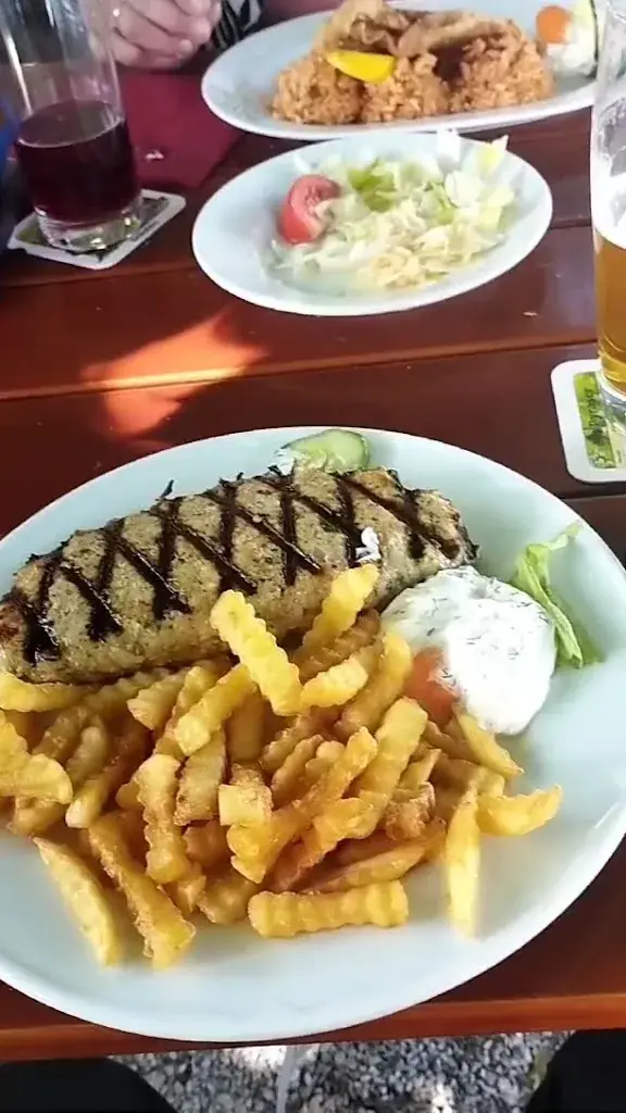 Taverna Ela Mesa_Eschenau_slider_image_2