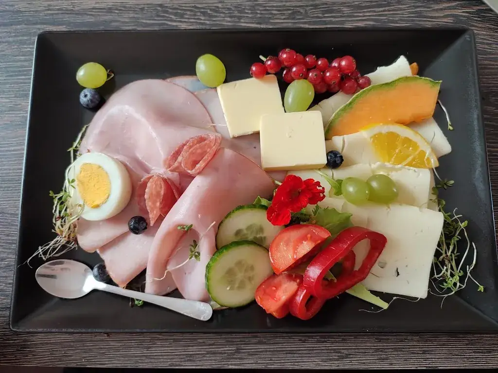 Menu_Lisi's Cafe Konditorei_Felixdorf_immagine_5