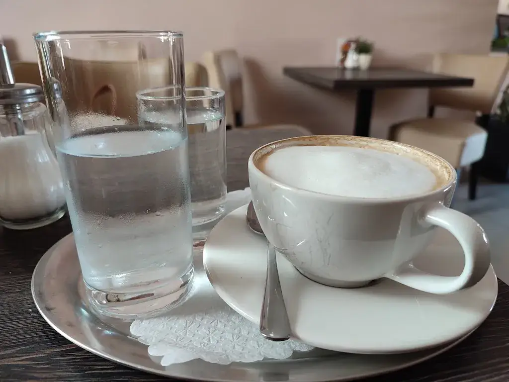 Menu_Lisi's Cafe Konditorei_Felixdorf_immagine_7