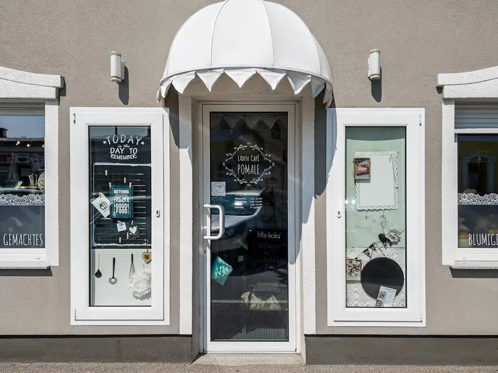 Ladencafe Pomale ristorante a Felixdorf