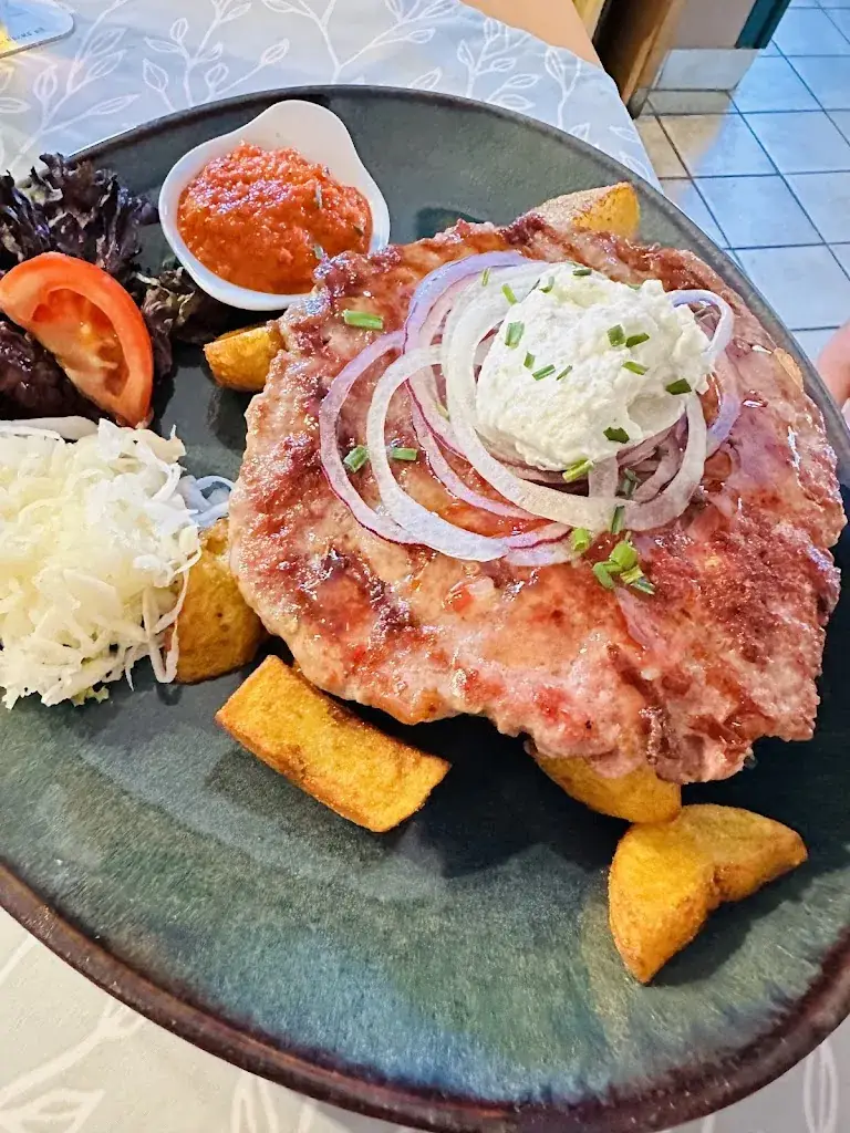 Mil Chan_Gasthaus zur alten Feuerwache_Fischamend-Markt_review