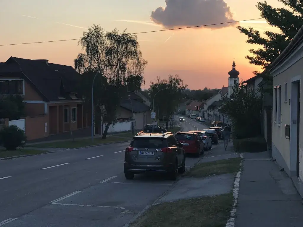 Alexander Kolesnikov_Edi's - Imbiss Stüberl & Catering_Fischamend-Markt_review