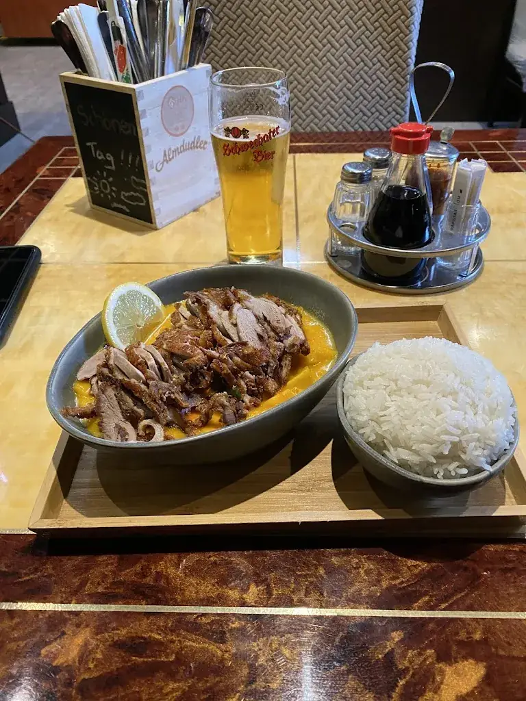 Mark Hayes_Jin Asia Restaurant_Fischamend-Markt_avis