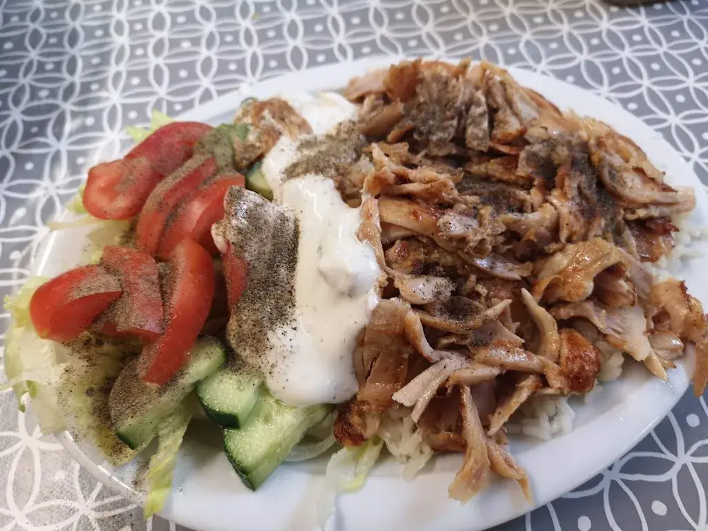 Pizza Turm_Fischamend-Markt_slider_image_2